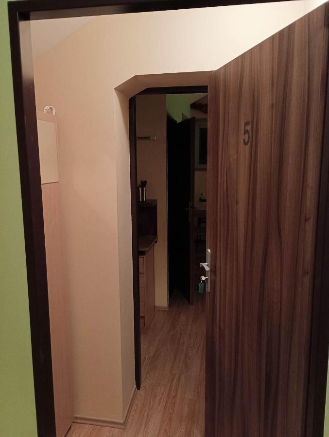 Penzion U bílého jaka Vilemov  Exterior foto